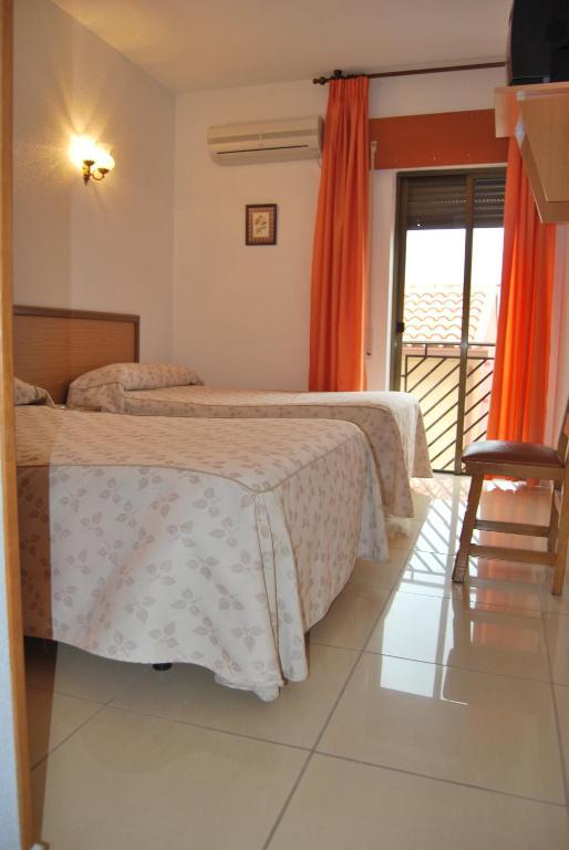 Hostal Cazalegas Quarto foto