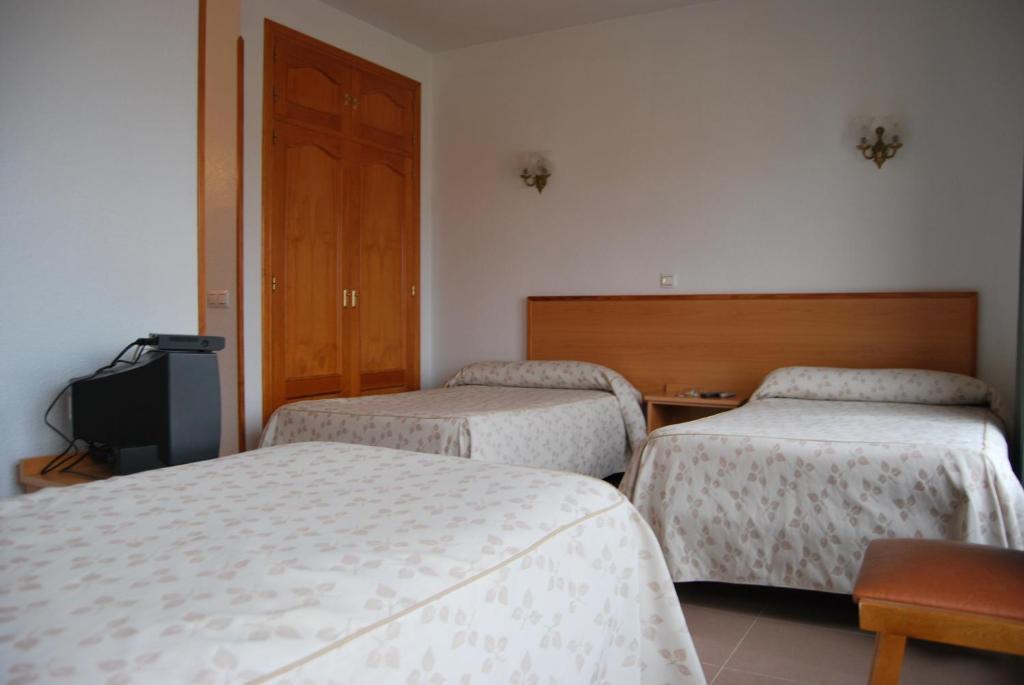 Hostal Cazalegas Quarto foto